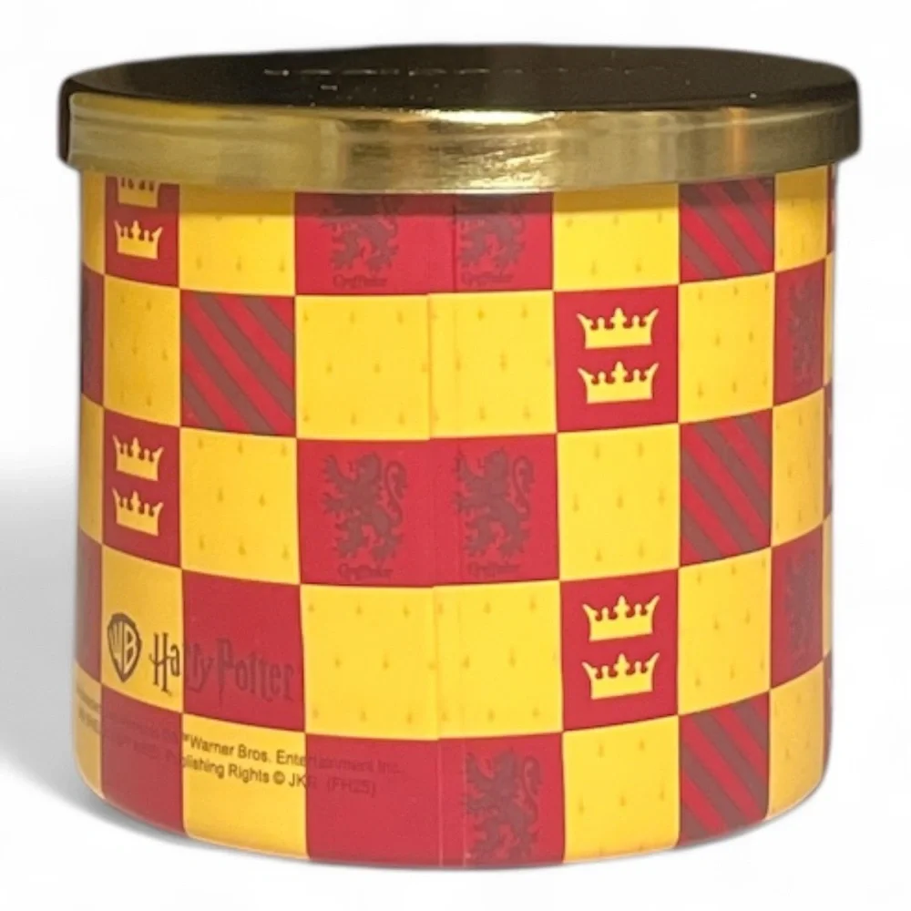 Harry Potter Gryffindor 14.5 oz 3-wick Soy Candle